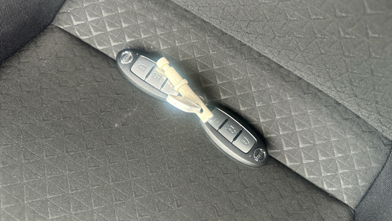 Nissan Juke 1.0 DiG-T 114 N-Connecta 5dr Petrol Hatchback